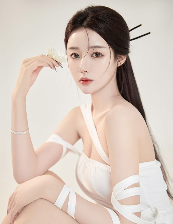 巴黎伴游大学生